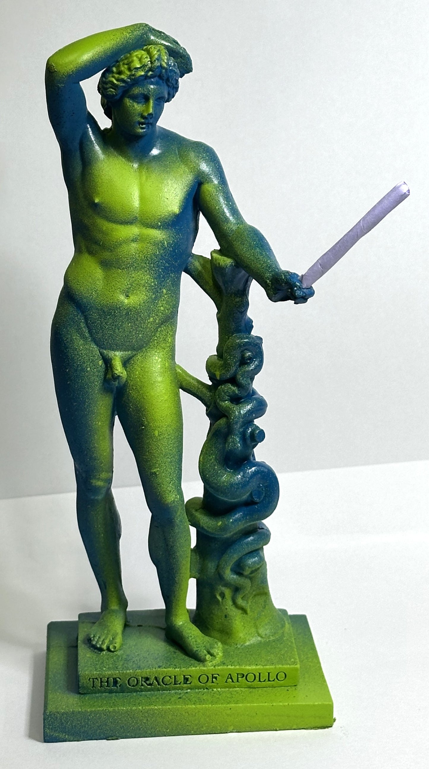 AO04 / 22 cm / 5,00€ / THE ORACLE OF APOLLO