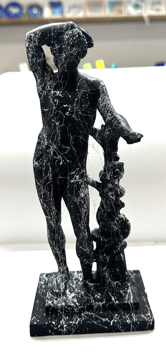 AO09 / 22cm / 5,00€ / THE ORACLE OF APOLLO