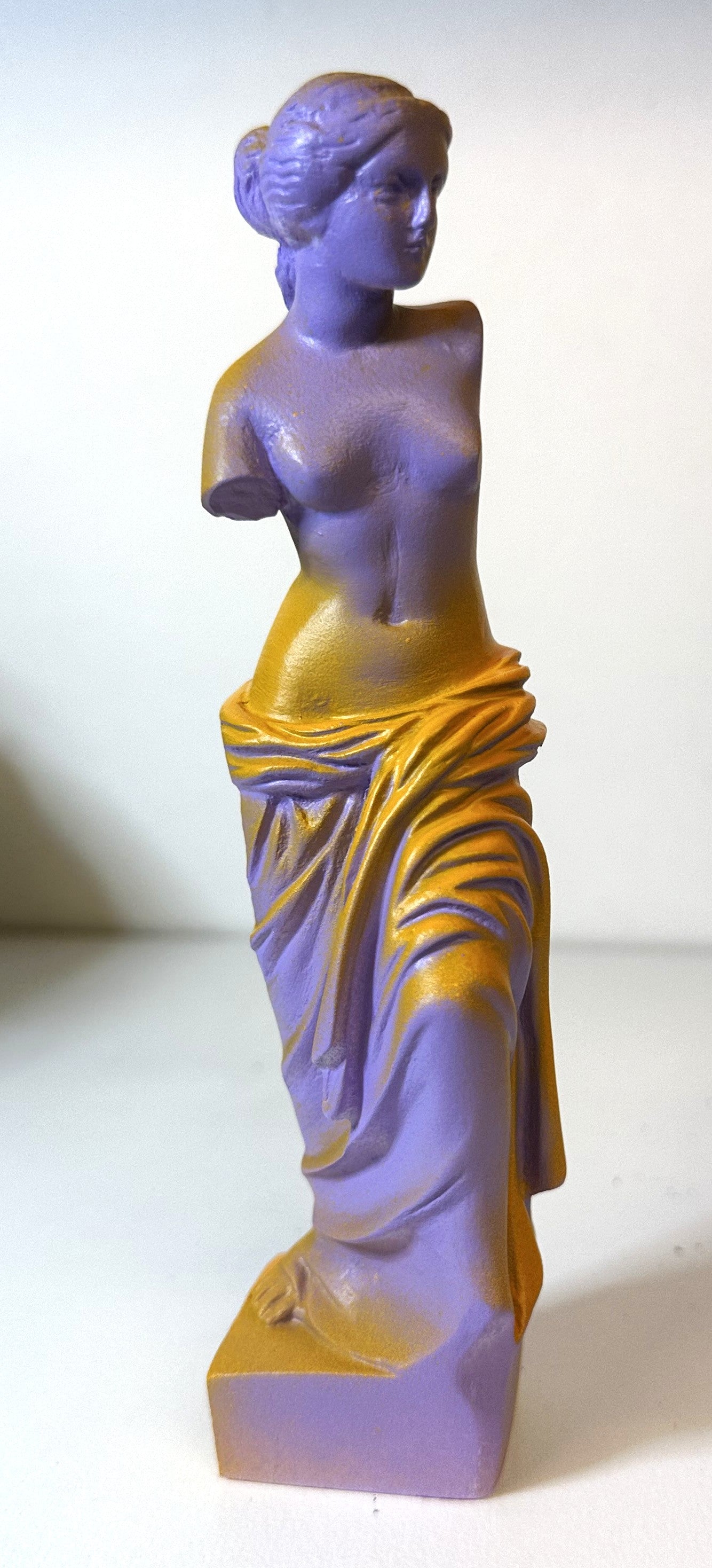 N125-12 / 12 cm / 5,00€ / AFRODITE OF MILOS