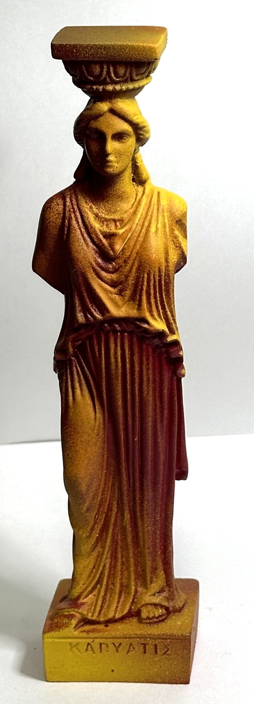 N319-18 / 18 cm / 10,00€ / KARYATIS