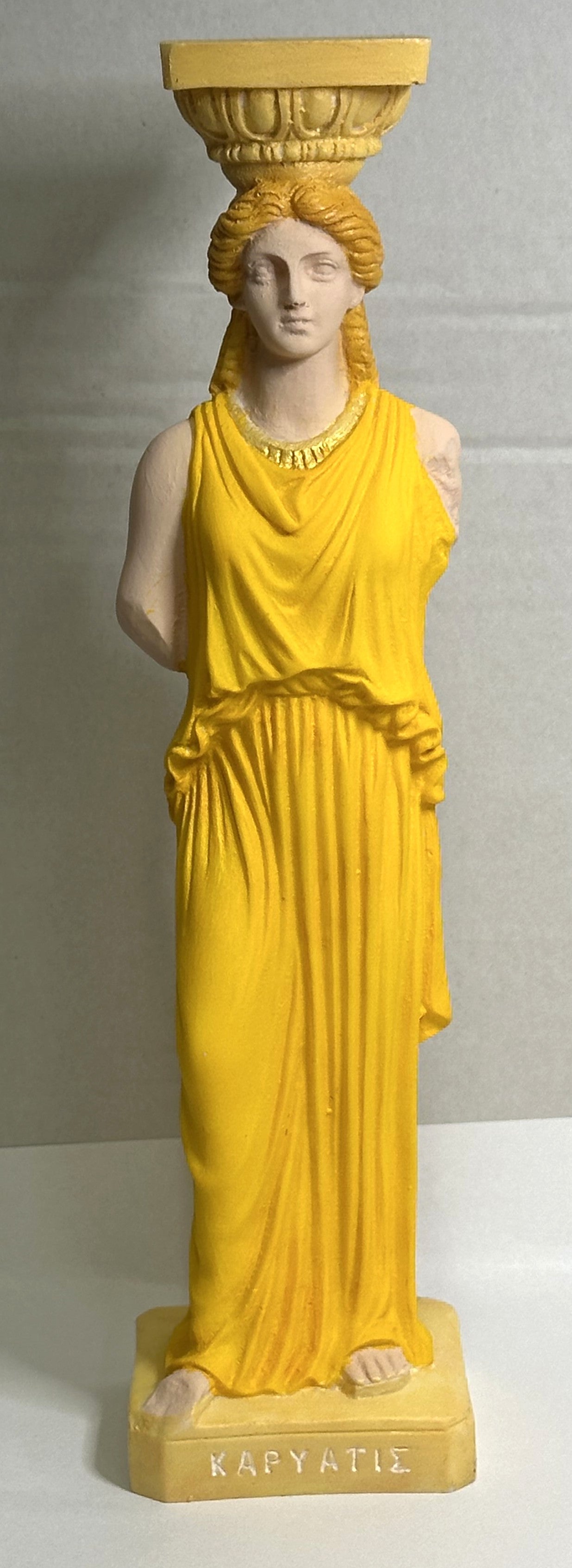 N407 / 24 cm / 12,00€ / KARYATIS